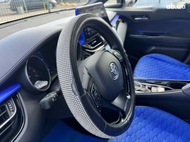 Тойота C-HR, объемом двигателя 1.2 л и пробегом 212 тыс. км за 16990 $, фото 16 на Automoto.ua
