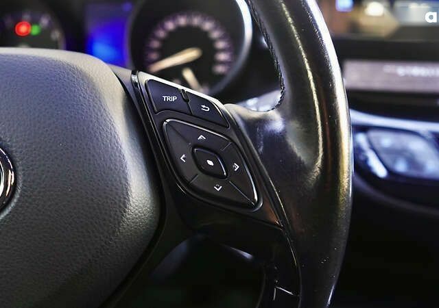 Тойота C-HR, об'ємом двигуна 1.2 л та пробігом 89 тис. км за 18500 $, фото 28 на Automoto.ua