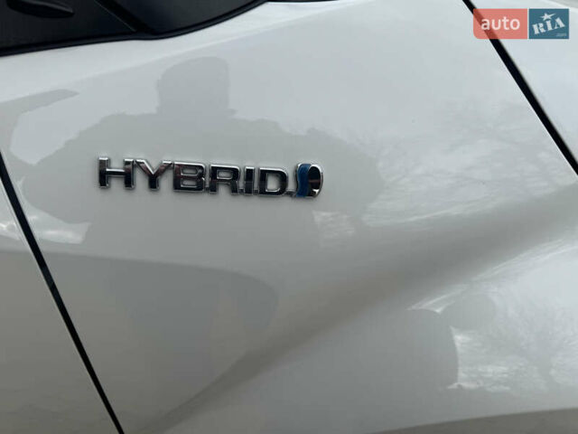 Тойота C-HR, объемом двигателя 1.8 л и пробегом 75 тыс. км за 19500 $, фото 22 на Automoto.ua