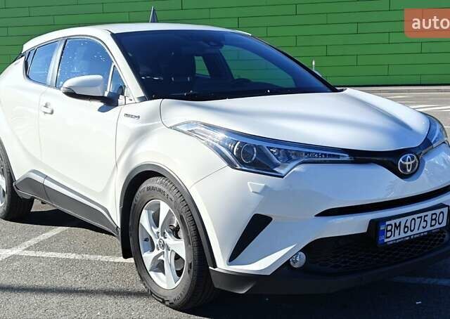 Тойота C-HR, объемом двигателя 1.8 л и пробегом 94 тыс. км за 21500 $, фото 6 на Automoto.ua