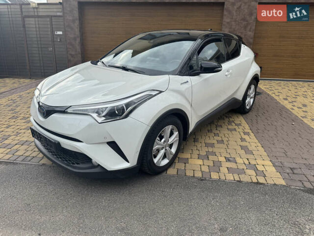 Тойота C-HR, объемом двигателя 1.8 л и пробегом 75 тыс. км за 19500 $, фото 1 на Automoto.ua