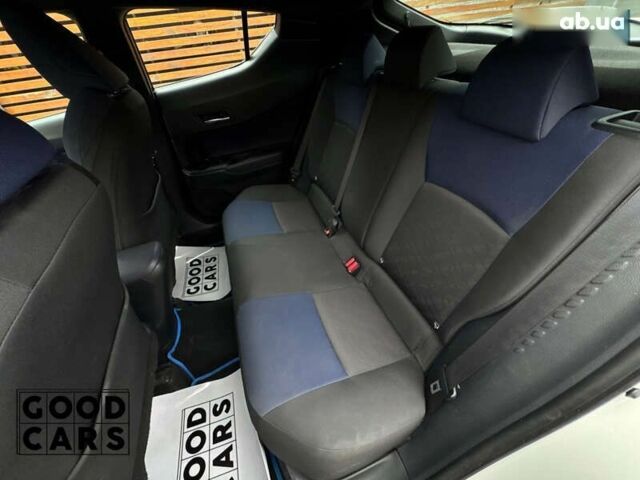 Тойота C-HR, об'ємом двигуна 2 л та пробігом 64 тис. км за 25000 $, фото 26 на Automoto.ua