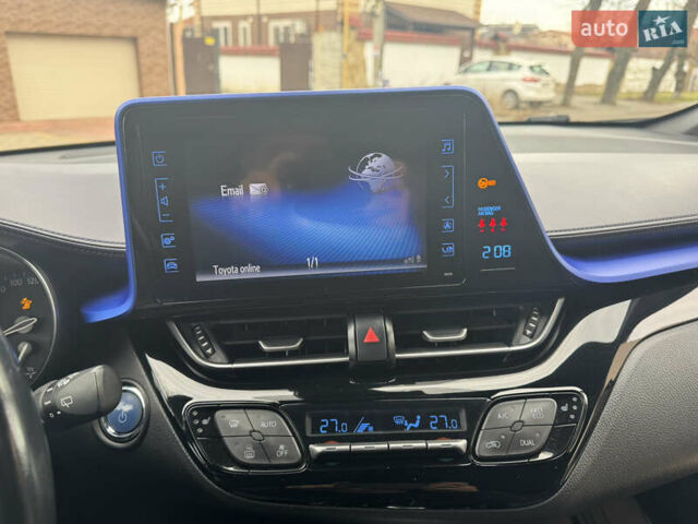 Тойота C-HR, объемом двигателя 1.8 л и пробегом 75 тыс. км за 19500 $, фото 20 на Automoto.ua