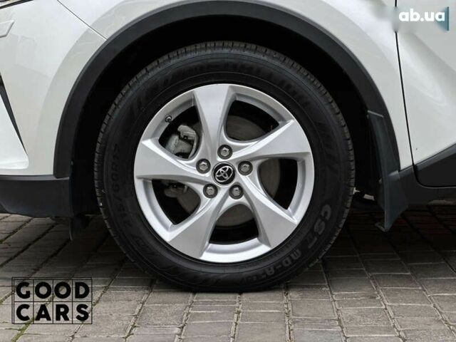 Тойота C-HR, об'ємом двигуна 2 л та пробігом 64 тис. км за 25000 $, фото 12 на Automoto.ua