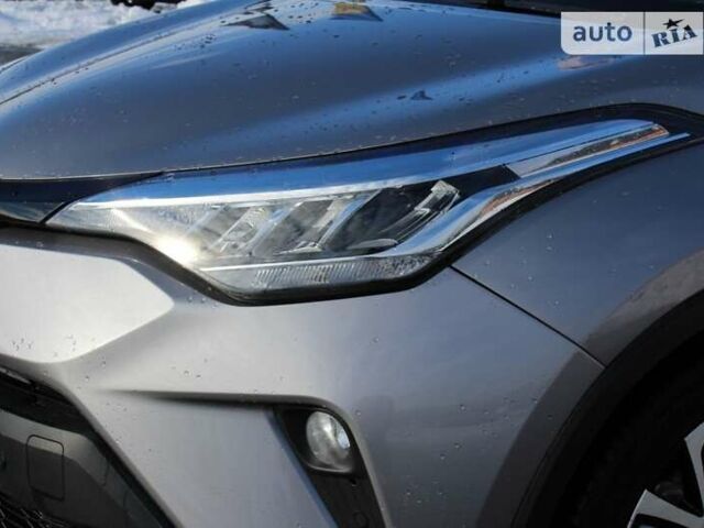 Тойота C-HR, об'ємом двигуна 1.8 л та пробігом 59 тис. км за 26500 $, фото 3 на Automoto.ua