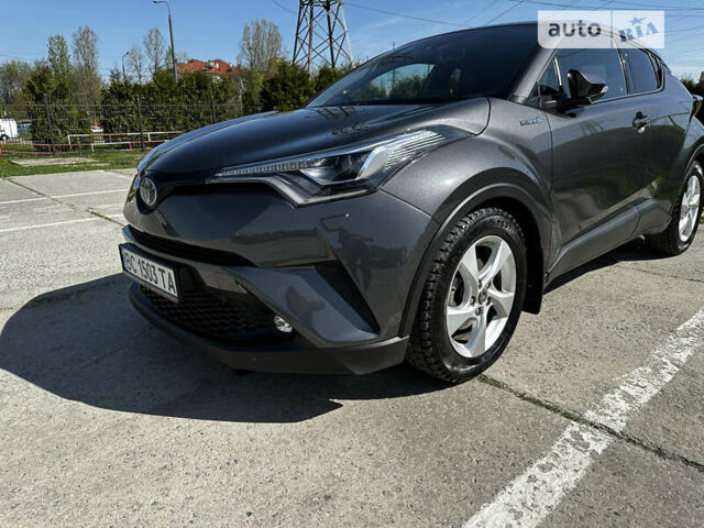 Тойота C-HR, об'ємом двигуна 1.8 л та пробігом 55 тис. км за 27600 $, фото 9 на Automoto.ua