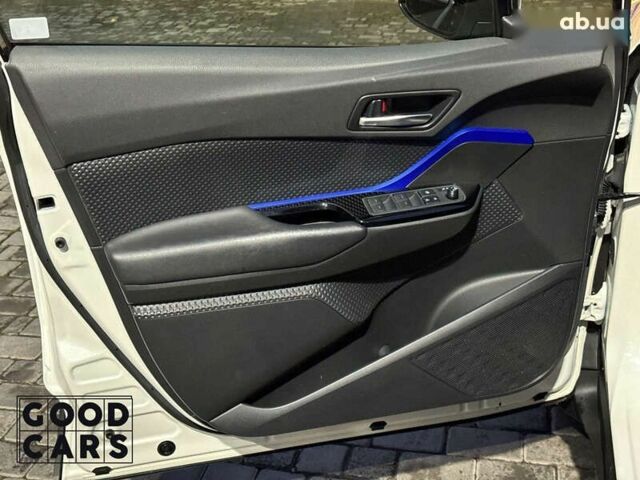 Тойота C-HR, объемом двигателя 0 л и пробегом 46 тыс. км за 22000 $, фото 15 на Automoto.ua