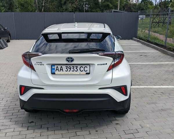 Тойота C-HR, объемом двигателя 1.8 л и пробегом 45 тыс. км за 28500 $, фото 15 на Automoto.ua