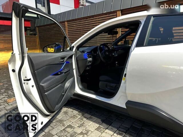 Тойота C-HR, объемом двигателя 0 л и пробегом 46 тыс. км за 22000 $, фото 17 на Automoto.ua