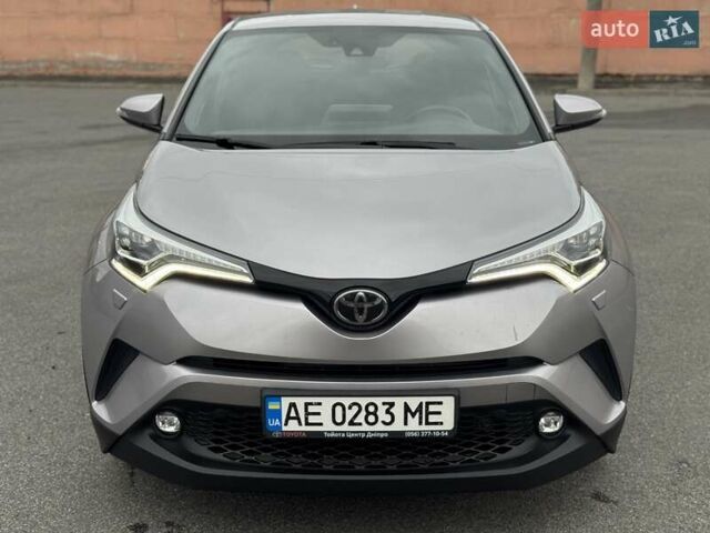 Тойота C-HR 2019 у Дніпро (Дніпропетровську) на Automoto.ua Тойота C-HR, об'ємом двигуна 1.2 л та пробігом 120 тис. км за 22000 $, фото 6 на Automoto.ua