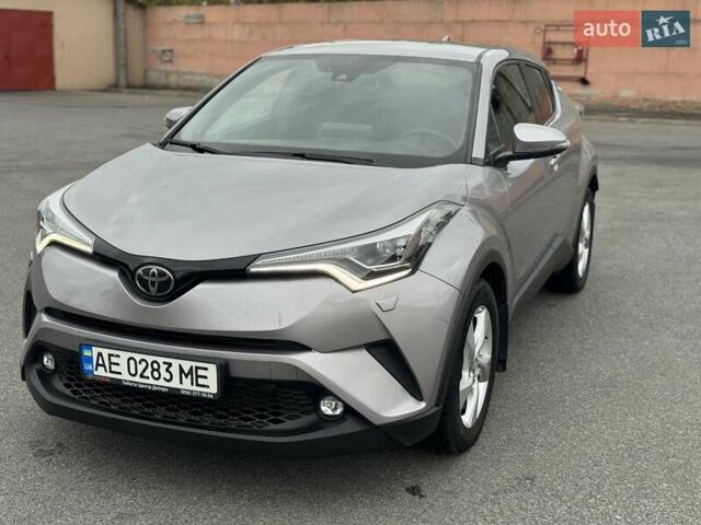 Тойота C-HR 2019 у Дніпро (Дніпропетровську) на Automoto.ua Тойота C-HR, об'ємом двигуна 1.2 л та пробігом 120 тис. км за 22000 $, фото 7 на Automoto.ua