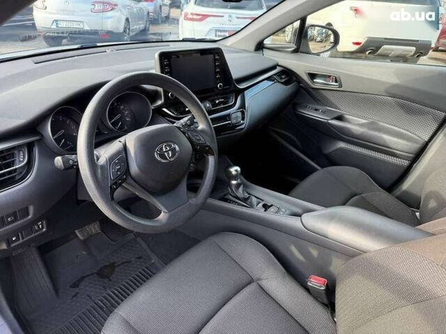 Тойота C-HR, объемом двигателя 0 л и пробегом 93 тыс. км за 18990 $, фото 16 на Automoto.ua
