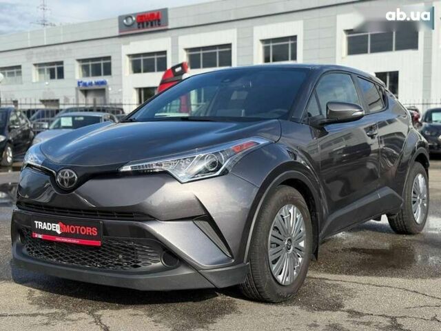 Тойота C-HR, об'ємом двигуна 2 л та пробігом 93 тис. км за 17690 $, фото 6 на Automoto.ua