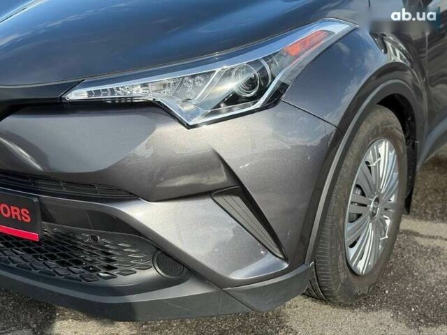 Тойота C-HR, об'ємом двигуна 2 л та пробігом 93 тис. км за 17690 $, фото 4 на Automoto.ua