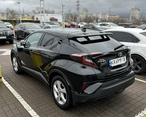 Тойота C-HR, об'ємом двигуна 1.8 л та пробігом 97 тис. км за 25500 $, фото 6 на Automoto.ua