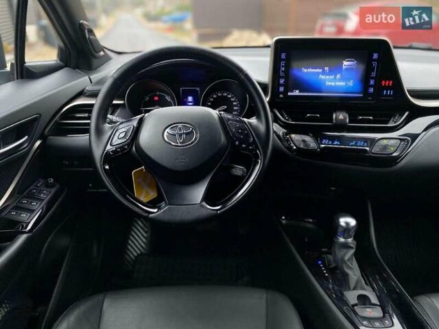 Тойота C-HR, объемом двигателя 1.8 л и пробегом 97 тыс. км за 20700 $, фото 12 на Automoto.ua