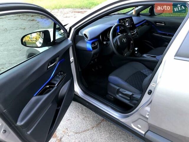Тойота C-HR, об'ємом двигуна 2 л та пробігом 31 тис. км за 23999 $, фото 10 на Automoto.ua