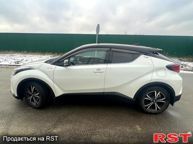 Тойота C-HR, объемом двигателя 2 л и пробегом 63 тыс. км за 27900 $, фото 3 на Automoto.ua