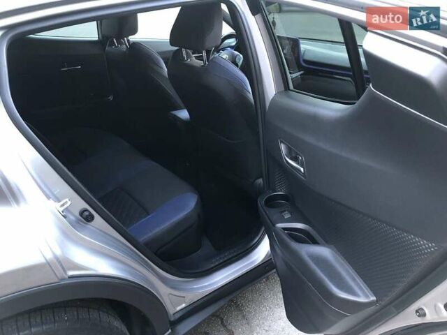 Тойота C-HR, об'ємом двигуна 2 л та пробігом 31 тис. км за 23999 $, фото 13 на Automoto.ua