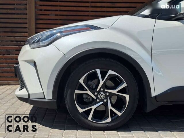 Тойота C-HR, об'ємом двигуна 0 л та пробігом 70 тис. км за 22500 $, фото 7 на Automoto.ua