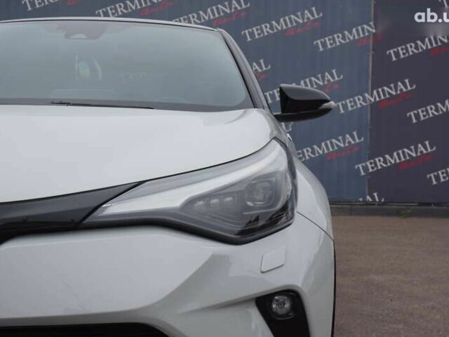 Тойота C-HR, объемом двигателя 2 л и пробегом 26 тыс. км за 31900 $, фото 11 на Automoto.ua