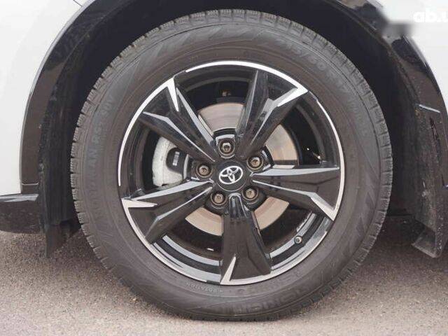 Тойота C-HR, объемом двигателя 2 л и пробегом 26 тыс. км за 31900 $, фото 12 на Automoto.ua