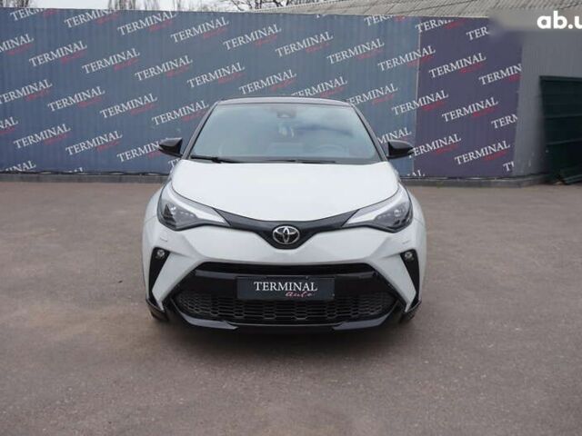 Тойота C-HR, объемом двигателя 2 л и пробегом 26 тыс. км за 31900 $, фото 1 на Automoto.ua