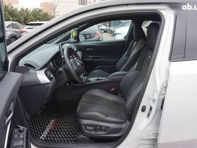 Тойота C-HR, объемом двигателя 2 л и пробегом 26 тыс. км за 31900 $, фото 17 на Automoto.ua