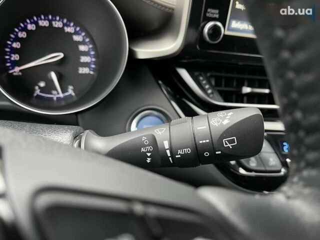 Тойота C-HR, объемом двигателя 0 л и пробегом 32 тыс. км за 38700 $, фото 22 на Automoto.ua