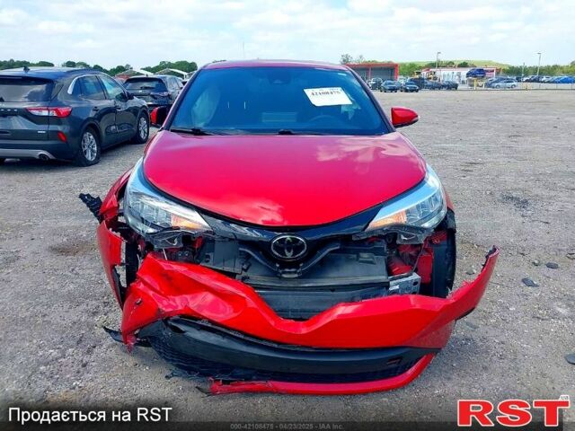 Тойота C-HR, объемом двигателя 2 л и пробегом 80 тыс. км за 17500 $, фото 3 на Automoto.ua