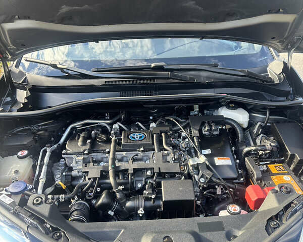 Тойота C-HR, об'ємом двигуна 1.8 л та пробігом 28 тис. км за 25500 $, фото 15 на Automoto.ua