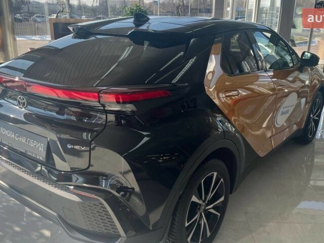 купить новое авто Тойота C-HR 2023 года от официального дилера Тойота на Столичному Тойота фото