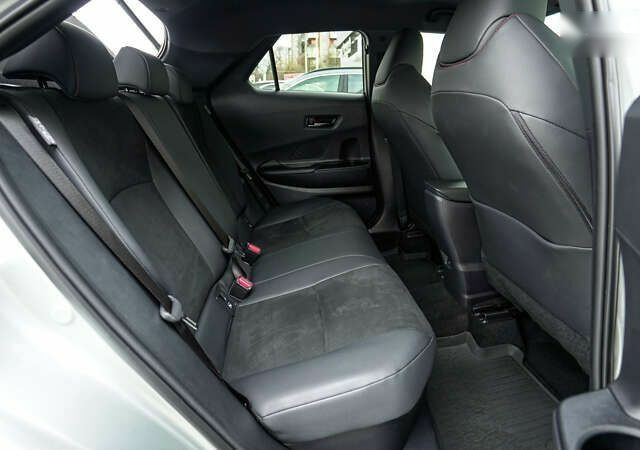 Тойота C-HR, объемом двигателя 0 л и пробегом 3 тыс. км за 48771 $, фото 5 на Automoto.ua