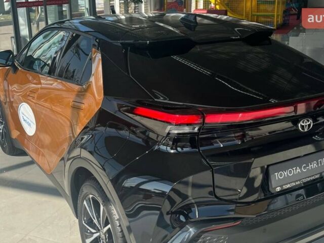 купить новое авто Тойота C-HR 2023 года от официального дилера Тойота на Столичному Тойота фото