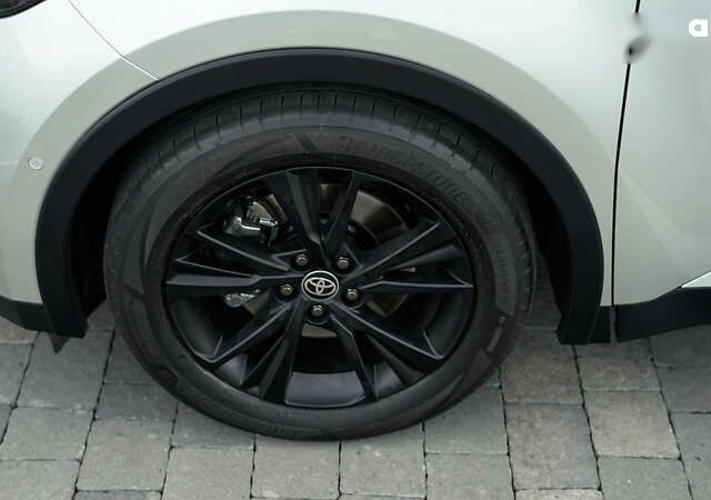 Тойота C-HR, объемом двигателя 0 л и пробегом 3 тыс. км за 48771 $, фото 15 на Automoto.ua