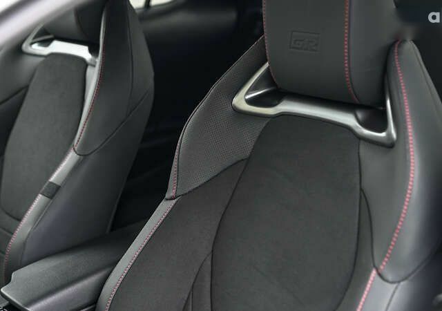 Тойота C-HR, объемом двигателя 0 л и пробегом 3 тыс. км за 48771 $, фото 17 на Automoto.ua