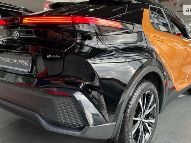 Тойота C-HR, об'ємом двигуна 1.99 л та пробігом 0 тис. км за 47810 $, фото 2 на Automoto.ua