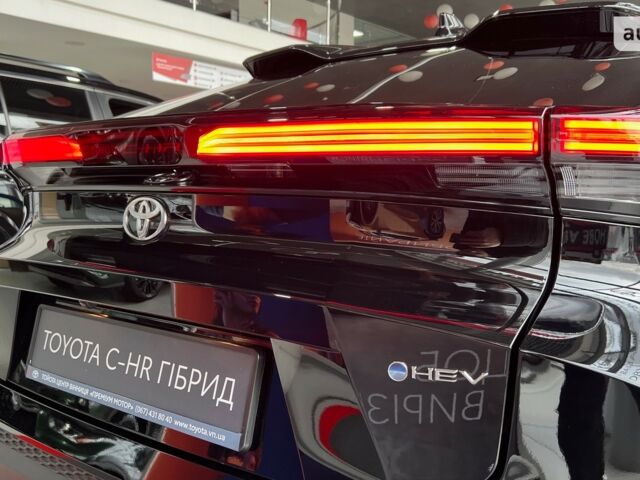 Тойота C-HR, об'ємом двигуна 1.99 л та пробігом 0 тис. км за 47810 $, фото 3 на Automoto.ua