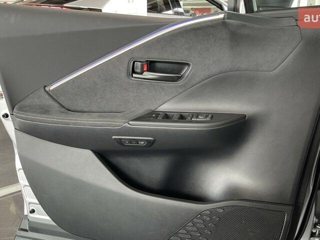 купить новое авто Тойота C-HR 2024 года от официального дилера Автосаміт Біла Церква Тойота фото