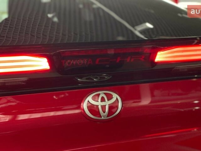 Тойота C-HR, об'ємом двигуна 1.8 л та пробігом 0 тис. км за 39412 $, фото 13 на Automoto.ua