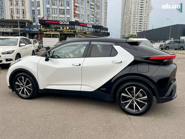 Тойота C-HR, об'ємом двигуна 0 л та пробігом 14 тис. км за 40900 $, фото 3 на Automoto.ua