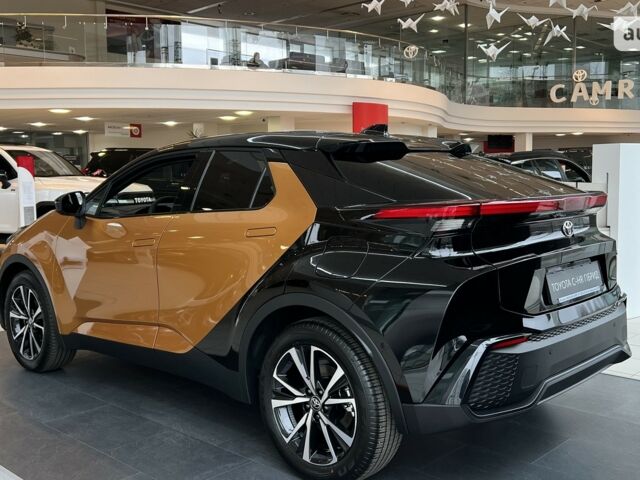 Тойота C-HR, объемом двигателя 1.99 л и пробегом 0 тыс. км за 43995 $, фото 4 на Automoto.ua