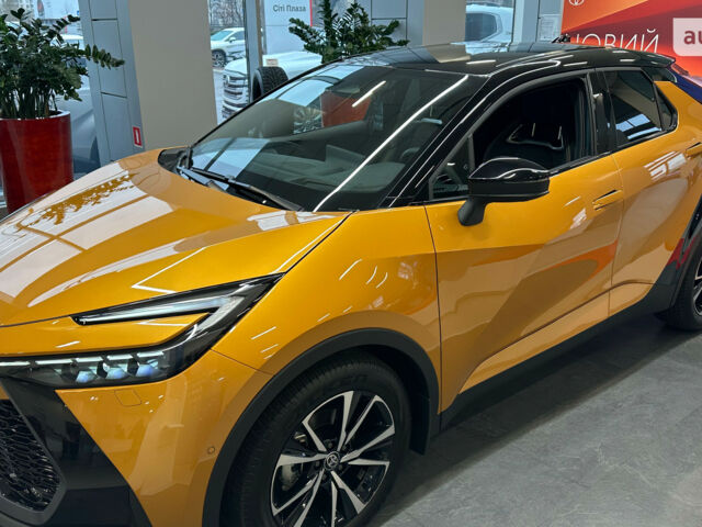 Тойота C-HR, об'ємом двигуна 1.99 л та пробігом 0 тис. км за 45090 $, фото 2 на Automoto.ua