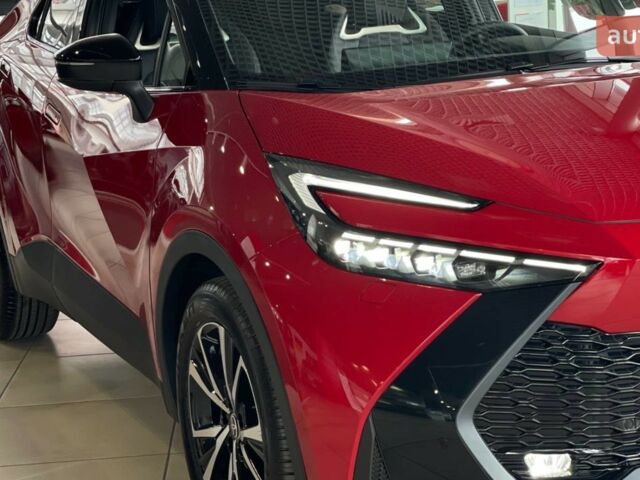 Тойота C-HR, об'ємом двигуна 1.8 л та пробігом 0 тис. км за 39412 $, фото 2 на Automoto.ua