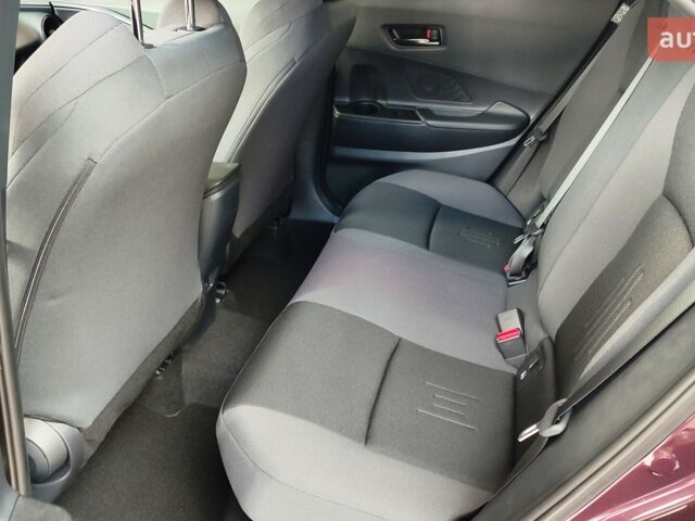 купити нове авто Тойота C-HR 2024 року від офіційного дилера Тойота Центр Чернігів «Соллі-Плюс» Тойота фото