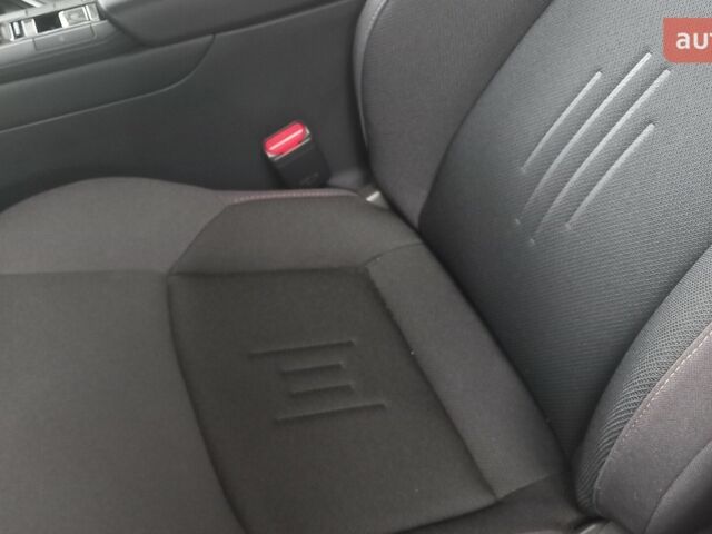 Тойота C-HR, объемом двигателя 1.99 л и пробегом 0 тыс. км за 39009 $, фото 29 на Automoto.ua