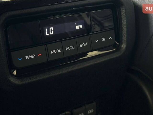 Тойота C-HR, об'ємом двигуна 1.99 л та пробігом 0 тис. км за 37710 $, фото 2 на Automoto.ua