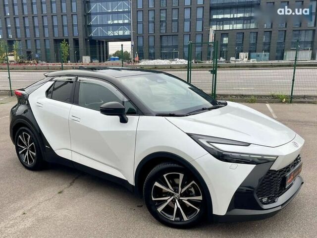 Тойота C-HR, об'ємом двигуна 0 л та пробігом 14 тис. км за 40900 $, фото 6 на Automoto.ua