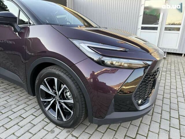 Тойота C-HR, объемом двигателя 0 л и пробегом 2 тыс. км за 34900 $, фото 8 на Automoto.ua