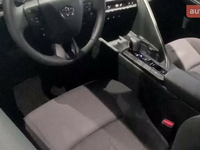 Тойота C-HR, объемом двигателя 1.99 л и пробегом 0 тыс. км за 39009 $, фото 11 на Automoto.ua